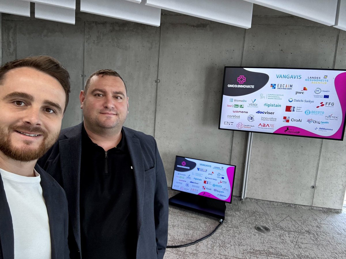 DocviserIO's tweet photo. Proud moment for Docviser!
Our CEO @alexandrulazar86 and Chief Medical Officer @iliescualexandru represented us at the prestigious @oncoinnovate congress in Vienna, where innovation meets impact in oncology. 🧑🏻‍⚕️💡🫱🏽‍🫲🏼

#docviser #oncology #oncoinnovate #medicalcongress #team #vienna https://t.co/a84Ox6Hcic