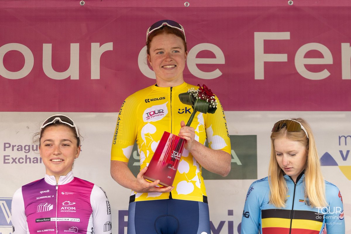 Kate Richardson wins the #TourdeFeminin riding a Handsling A1R0evo. Awesome performance over 4 tough stages in Czechia. This just a week after teammate Lauren Dickson won the iconic Lincoln GP. Handsling frames are #raceproven. handslingbikes.com/blogs/news/kat…