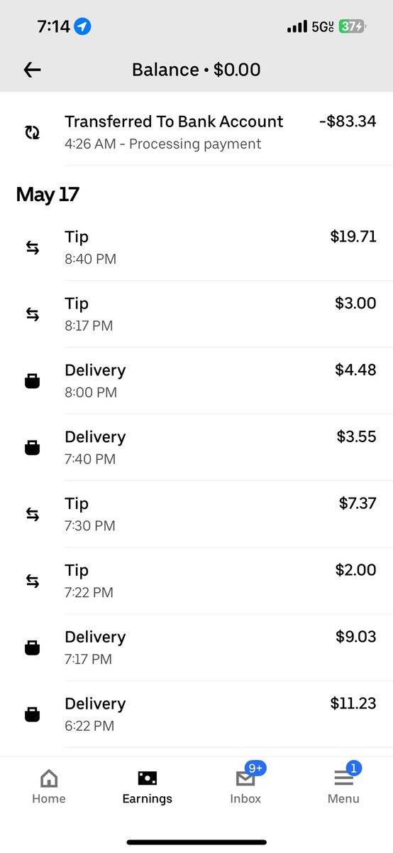 アメリカです、Uber Eats すると配達の稼ぎよりチップの稼ぎが凄いです。　チップ文化だからこれは美味しいんです。　綺麗なお姉さんだともっとチップがもらえるらしいですよ。笑笑😛