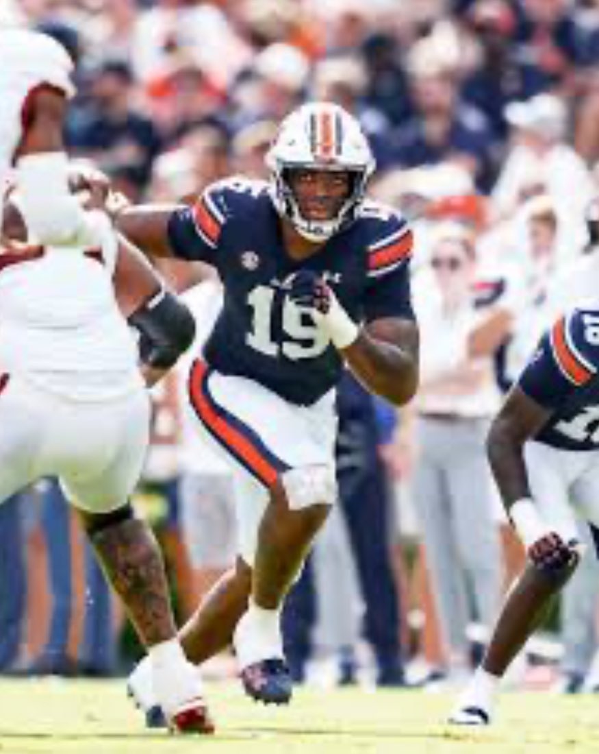 Juelz Batiste (@5starrjuu) on Twitter photo #Agtg Blessed to receive an offer from
Auburn tigers!!! <a href="/AuburnFootball/">Auburn Football</a>
<a href="/LAvsAllYall/">Louisiana vs. All Y’all</a>
<a href="/PrepRedzone/">Prep Redzone 🏈</a> <a href="/G_Sportz/">Jeremiah Jakee' Gray</a> <a href="/PrepRedzoneLA/">Prep Redzone Louisiana</a> #Agtg Blessed to receive an offer from
Auburn tigers!!! <a href="/AuburnFootball/">Auburn Football</a>
<a href="/LAvsAllYall/">Louisiana vs. All Y’all</a>
<a href="/PrepRedzone/">Prep Redzone 🏈</a> <a href="/G_Sportz/">Jeremiah Jakee' Gray</a> <a href="/PrepRedzoneLA/">Prep Redzone Louisiana</a>