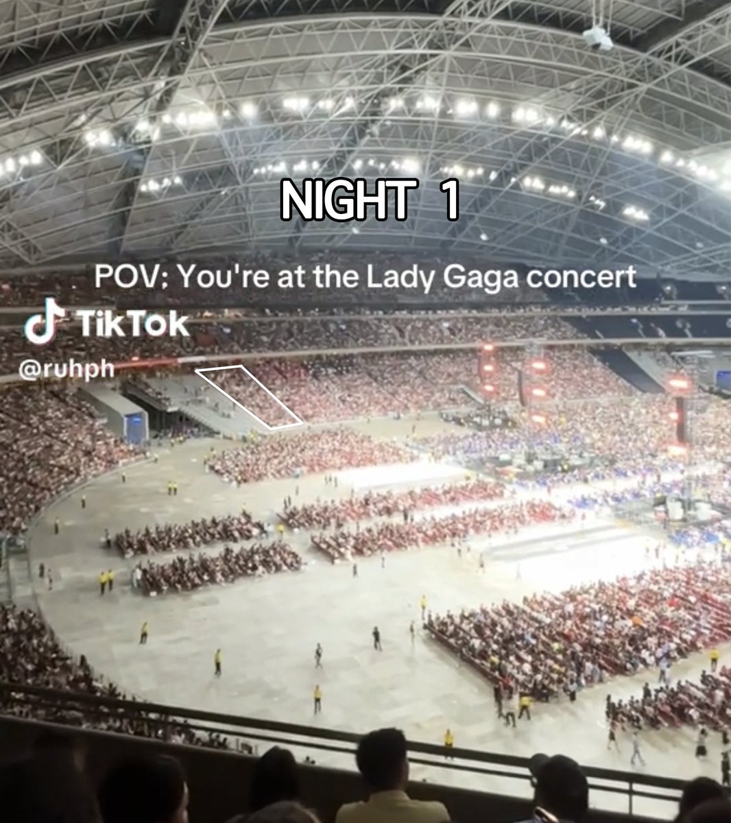 FABRIQUEM MAIS LONAS! LADY GAGA CORTOU MAIS 4 SETORES NO SEGUNDO SHOW EM SINGAPURA KKKKKKKKKKKKKKKKKKKKKK

TOTAL: 12