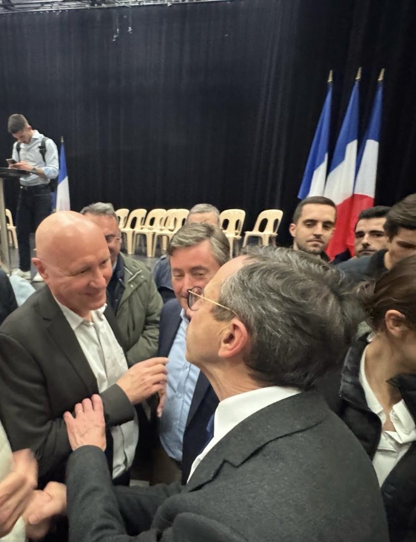 Nous savions que Bruno était le meilleur candidat pour la présidence LR. Les militants du Maine et Loire l’on prouvé. Voici les résultats du 49. 
Bruno Retailleau 88,8%
Laurent Wauquiez 11,2%