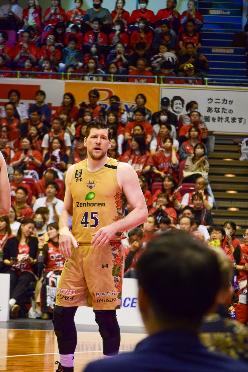 y__uk25's tweet photo. ありがとうほんまにありがとう
まだ勝負はここからやで💪
Go kings!!! #琉球ゴールデンキングス https://t.co/48WtEZ8iCY