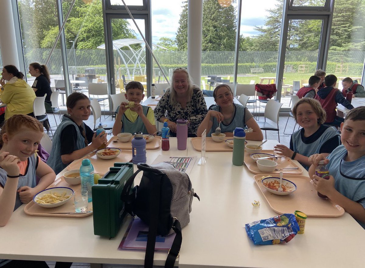 minishant_ps's tweet image. Day 1 in Inverclyde and we’ve already packed in nightline, wall climbing, orienteering and a fitness session — and it’s only just time for dinner! Now enjoying some well-earned chill time 🍽️💪🧗♂️🧭 #InverclydeAdventures #Day1Done
