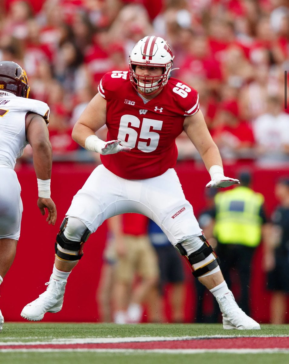 Karmello Calloway (@karmellocallow) on Twitter photo After a great conversation with <a href="/CoachSpalding_/">Devon Spalding</a> and <a href="/BadgerFootball/">Wisconsin Football</a> I am blessed to receive an offer #AGTG
<a href="/KamrynBennett/">Kam Bennett</a>
<a href="/CoachThiele/">Tim Thiele</a>
<a href="/coachjd45/">Coach De Leon</a>
<a href="/RonTBAOL/">Ron Sowers</a> After a great conversation with <a href="/CoachSpalding_/">Devon Spalding</a> and <a href="/BadgerFootball/">Wisconsin Football</a> I am blessed to receive an offer #AGTG
<a href="/KamrynBennett/">Kam Bennett</a>
<a href="/CoachThiele/">Tim Thiele</a>
<a href="/coachjd45/">Coach De Leon</a>
<a href="/RonTBAOL/">Ron Sowers</a>