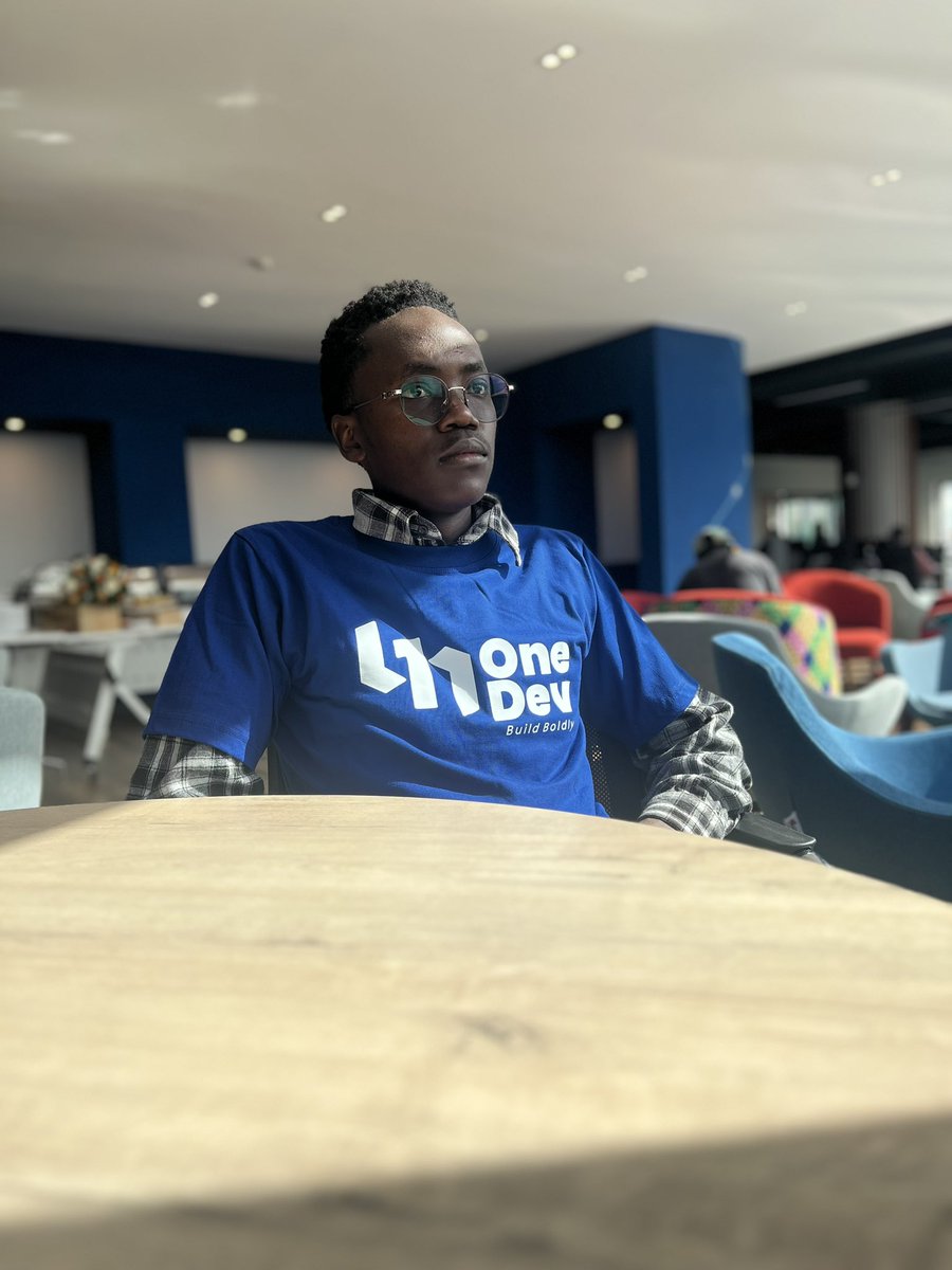 acuM3n_11 tweet media