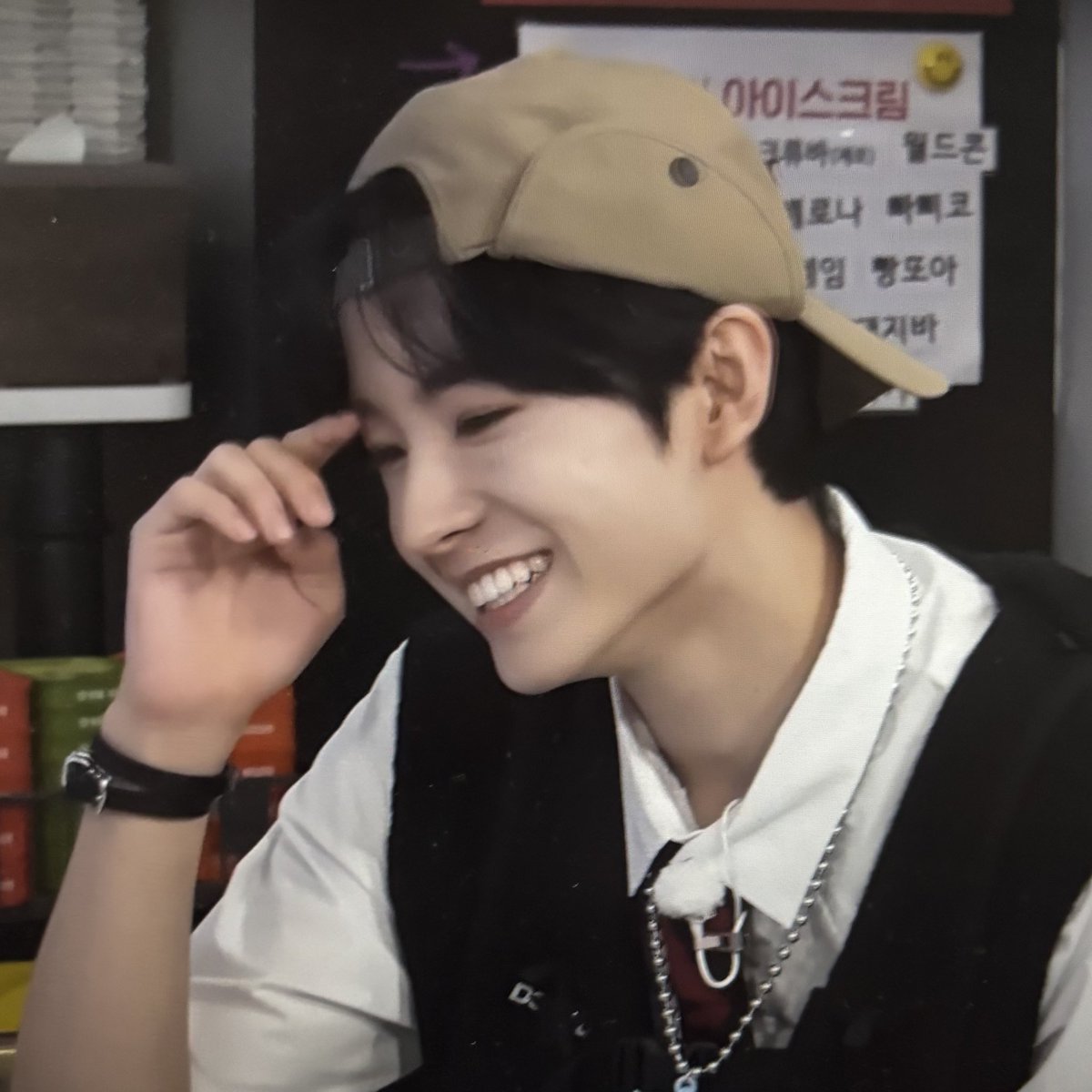 nie (@jendongiie) on Twitter photo 