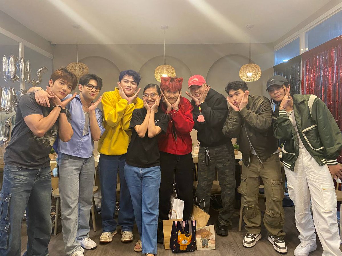 peculiaruthy's tweet photo. all or nothing.

these words will be forever embedded to me. you are more than just an idol or a ppop boy group, you are my safe space, my happiness and my weakness. you have a very special place in my heart that no one could ever replaced. 

ily, lagi't lagi.
all in. https://t.co/GQjKjdH2Gr