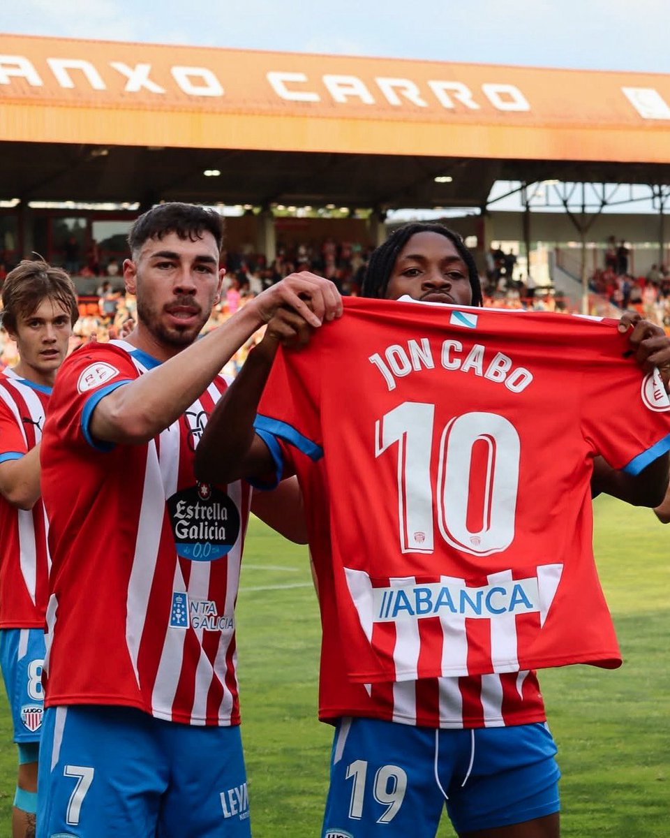 🥺🔟👕 Unha celebración cunha dedicatoria moi especial! 

#ForzaLugo