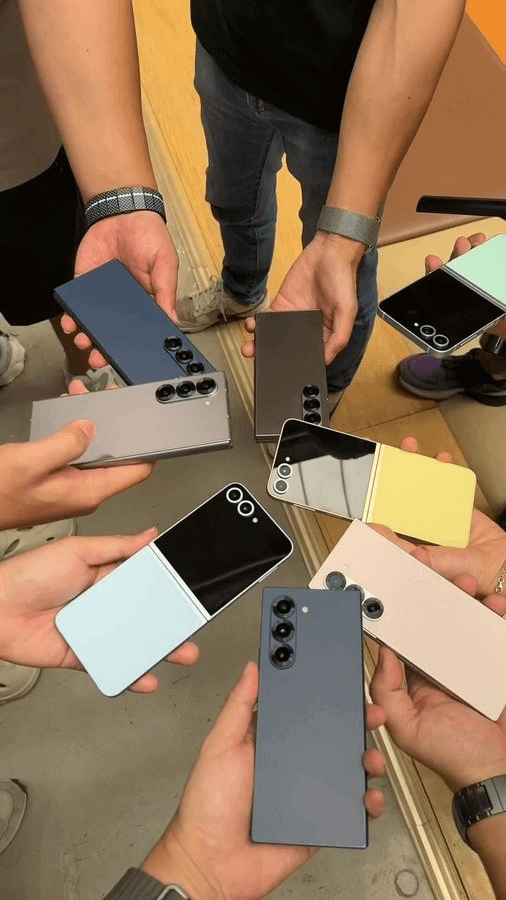 AI_GuruX's tweet image. I'm surprised by how many people use pointless apps on their smartphones.

Here are 15 apps you need but didn't know about: