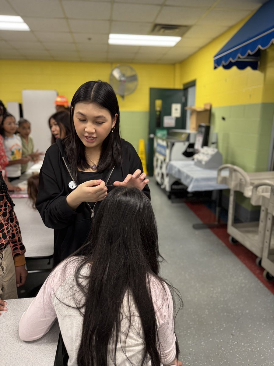PCTA students demonstrating the cool parts of their tech areas to 5th graders at Young Woods Elementary. High school students fostering connections and building a pipeline for their future! <a href="/PCTASkillsUSA/">PCTA SkillsUSA</a>  <a href="/pvdschools/">Providence Public Schools</a>