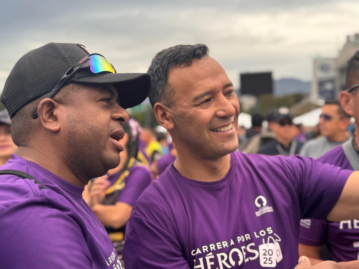 WeAreInvictus's tweet photo. Congratulations to the 58 Colombian members of the #WeAreInvictus Community who took part in the Race for Heroes event in Bogota over the weekend.
This has been one of our biggest #InvictusChallenges that we do as part of our 'Beyond The Games' programme and it has been wonderful to see so many smiling faces on the road to recovery. #IAMHere ๐๐ค