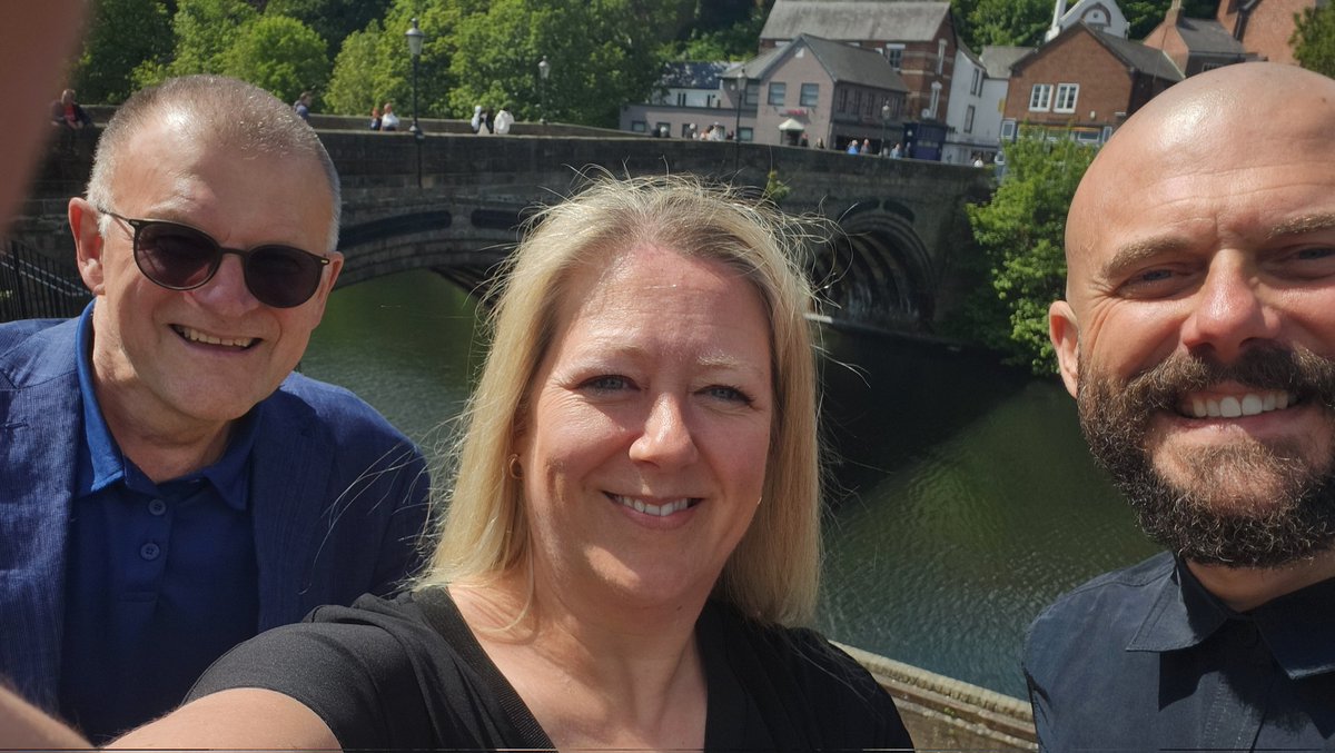 LeanneLECC's tweet photo. This lunchtime I had a little ONE reunion with my pals John and Bryn in Durham. It was great to catch up, share work and personal stories and discuss a certain football match at Wembley this weekend, which two thirds of us have a vested interest in! https://t.co/NWyUpbzWaC