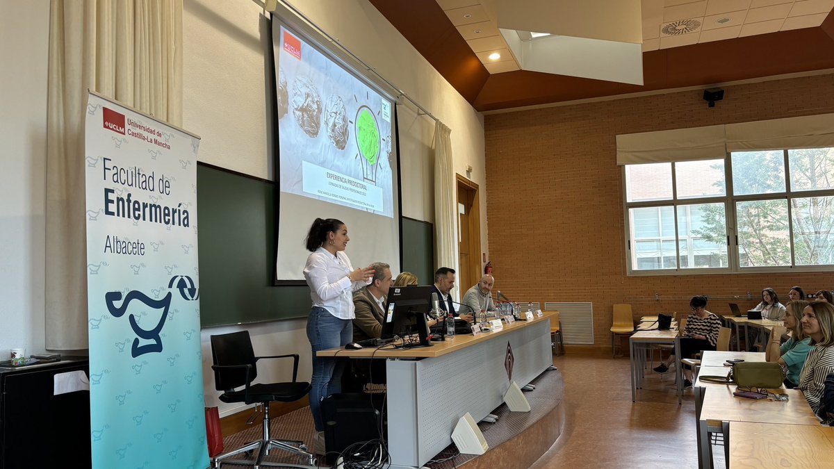 MartiCarolRG's tweet photo. Hoy en la Facultad de @Enfermeria_Ab hemos celebrado nuestras Jornadas de Salidas Profesionales. Agradecer a los participantes un año más y a nuestro alumnado👏🏻👏🏻 https://t.co/ps2cv4YJMr