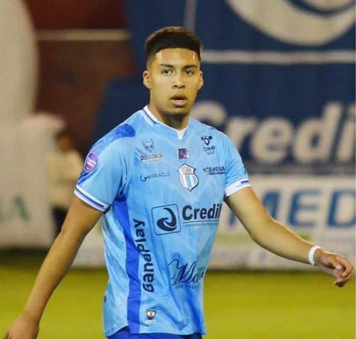 johacalderon11's tweet photo. El jugador de @Macara_Oficial, Mateo Viera sería uno de los sparrings de la @LaTri .
#EnModoTri
@LaGangaEC 🇪🇨 https://t.co/jiaO5i0mbb