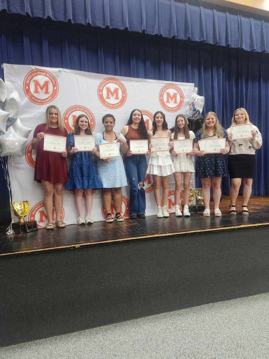 We wrapped up our season yesterday with our awards banquet. I am proud of our work ethic and passion we have in this program. We have a lot of talent here in Mineola, Tx. Graduating only two this season and back with a full group next season.