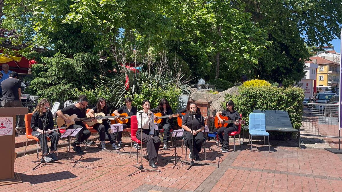 GSB_CaycumaGM's tweet photo. 🇹🇷19 Mayıs Atatürk’ü Anma Gençlik ve Spor Bayramımız Kutlu Olsun🇹🇷Bayram ilçemizde coşkuyla kutlandı 🇹🇷 https://t.co/iKeXWJi3os