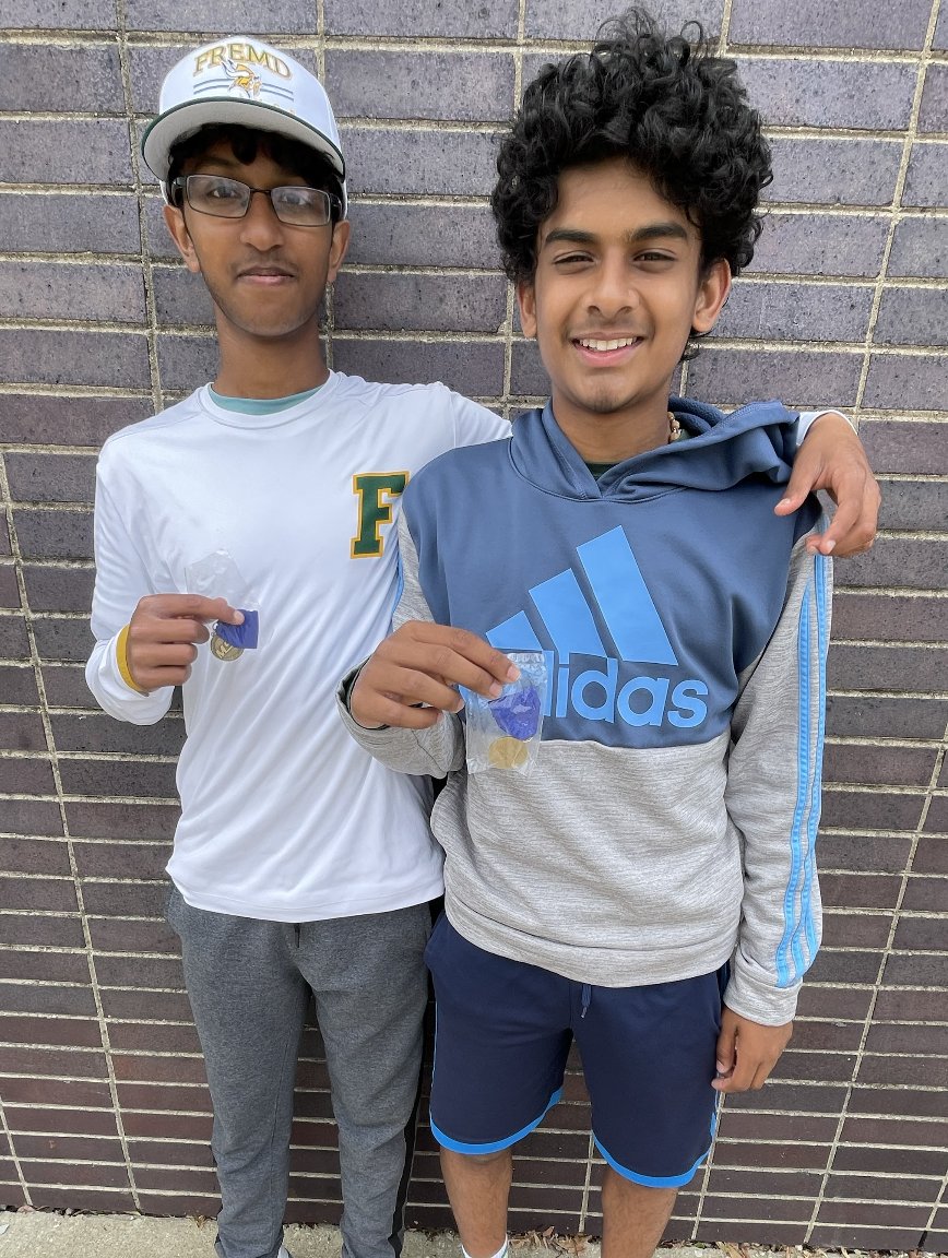 Solid final full team tournament for us. The MSL tournament is always a battle and we came up short of Barrington this year. Proud of the boys for competing hard and placing 2nd. Congrats to Shashwat Srivatsa (1s) and Vedanth Srihari (3s) on their MSL Titles at their positions!
