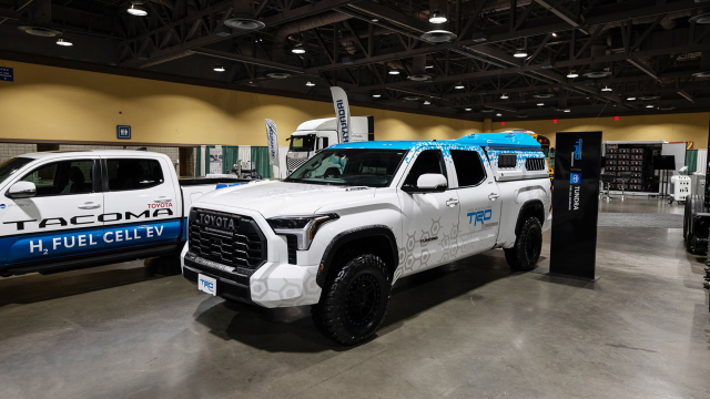 timrcline's tweet photo. Power Up: How Toyota’s Fuel Cell Generators Are Helping Bring Cleaner Energy to Public Events #Toyota #ToyotaEmployee https://t.co/DHwap0zXGO https://t.co/i0PytS2LQF