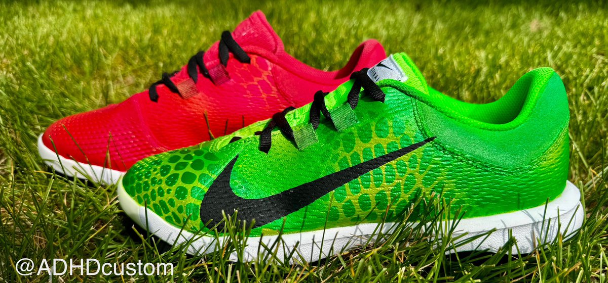 adhdcustom's tweet photo. #Summer time vibing for the athletes who don’t quit 🥎⚾️🏟️ #nike #baseball #softball #custom #sneakers #sneakerhead #mlb https://t.co/QYA121tHSo