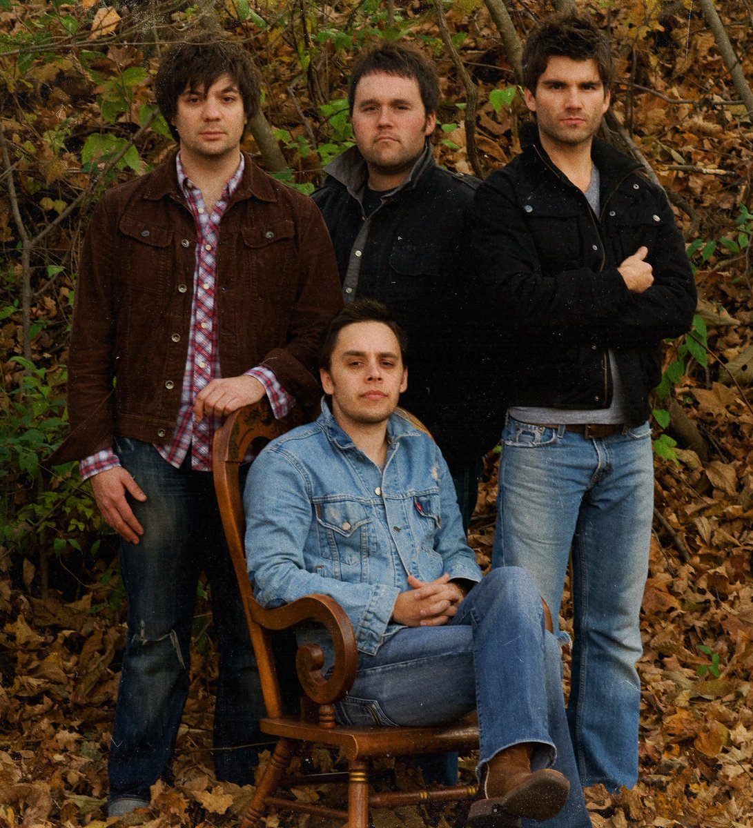 FAMILY PORTRAIT, 2008

GET TIX NOW for Night 2 of #THEELMS25 live on Sunday Sept 21 at <a href="/thehifiindy/">HI-FI | HI-FI Annex</a> in Indianapolis: tixr.com/e/140493

Tix going fast, Night 1 (9/20) already sold out! Different setlist nightly.