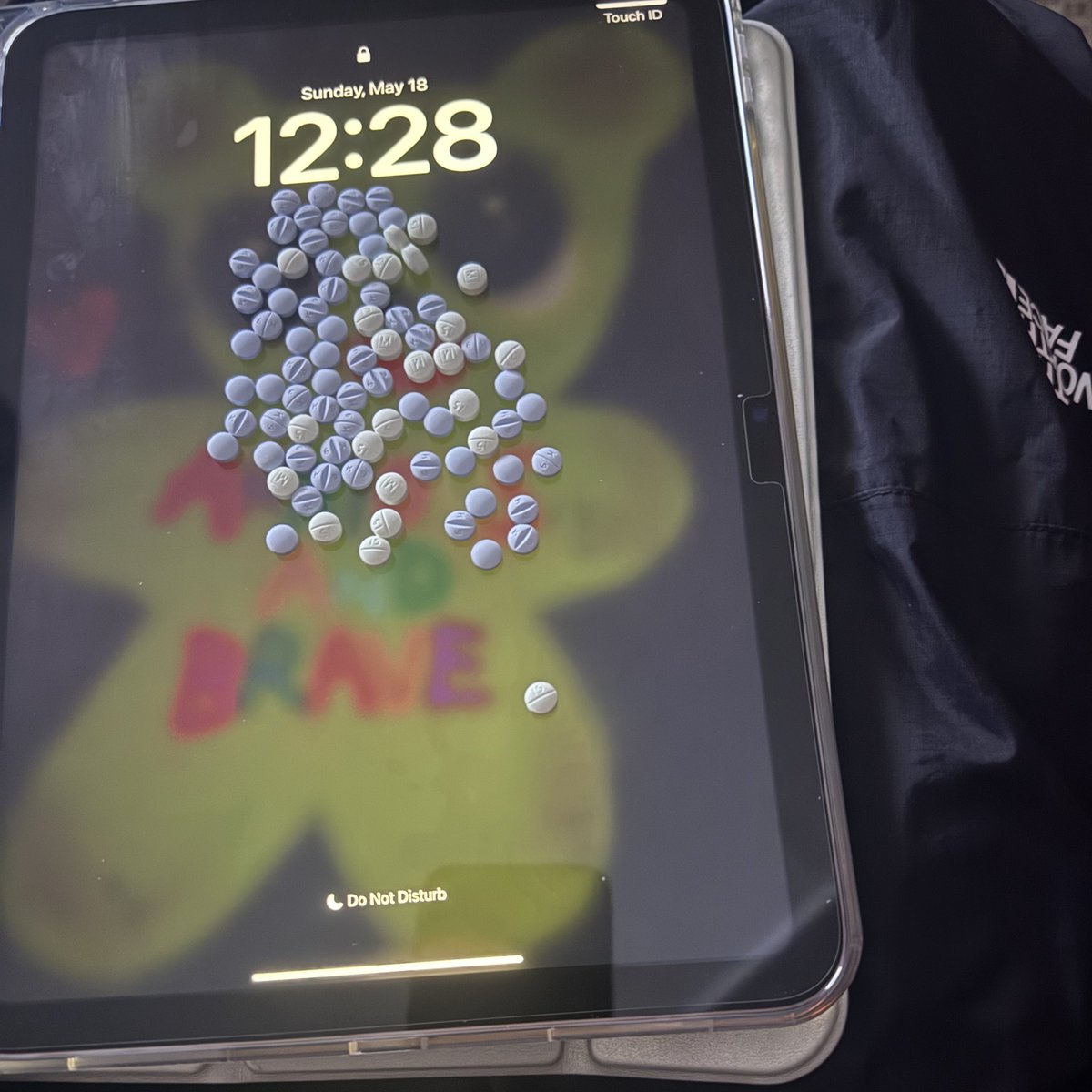 keepbeingevil's tweet image. x_x