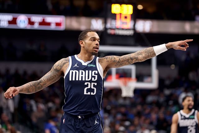 NationMffl's tweet image. NBA Mock Trade from CBS Sports:
Dallas Mavericks receive: Derrick White
Boston Celtics receive: PJ Washington, Caleb Martin, Dwight Powell, 2029 + 2032 FRP
Deal or No Deal? ⬇️