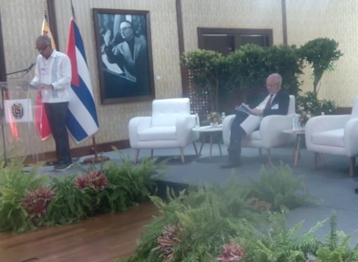 Yoselina Guevara L. tweet media