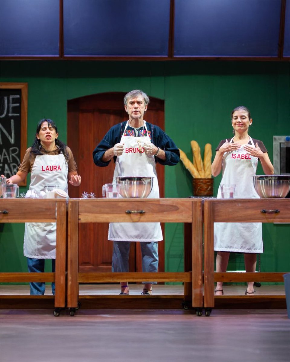 ✨ Arrancamos la semana con el corazón lleno de emoción ✨
Esta semana sube a escena Una Terapia Integral 🍞 y no podemos estar más felices de compartir esta historia con ustedes 🤩

¡Que empiece la función y que el teatro siga siendo ese lugar donde sanamos a carcajadas! 😅