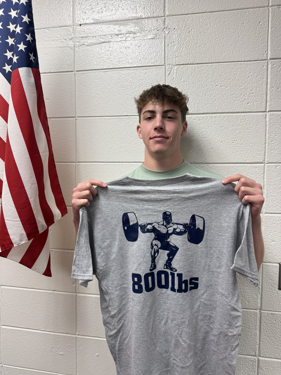 💥 Boom 💥 
Newest member of the 800 lbs Club: Alden Bowers
