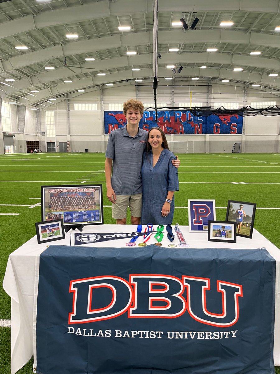 Lindsay Ledford tweet media