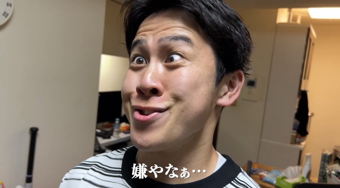 kijima_kijima_'s tweet photo. 変顔世界大会決勝 https://t.co/veaDhcq3Ye