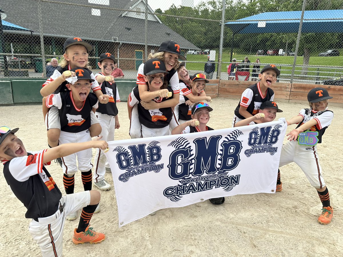 Aaron Jaworowski (@jaworowskiaaron) on Twitter photo 9U STL Tigers Brase had some fun on Sunday, playing up a year at 10U.....they won the GMB Gold Ring Championship at Ellisville ballpark
Congrats!! π
<a href="/stltigers/">St. Louis Rawlings Tigers</a> 9U STL Tigers Brase had some fun on Sunday, playing up a year at 10U.....they won the GMB Gold Ring Championship at Ellisville ballpark
Congrats!! π
<a href="/stltigers/">St. Louis Rawlings Tigers</a>
