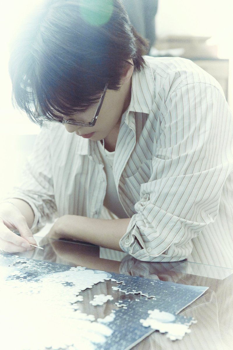 ssiebzehn's tweet image. แว่นบิวตี้ฟุลจริง ๆ ผื่นขึ้นเลย พี่แพ้เคะ