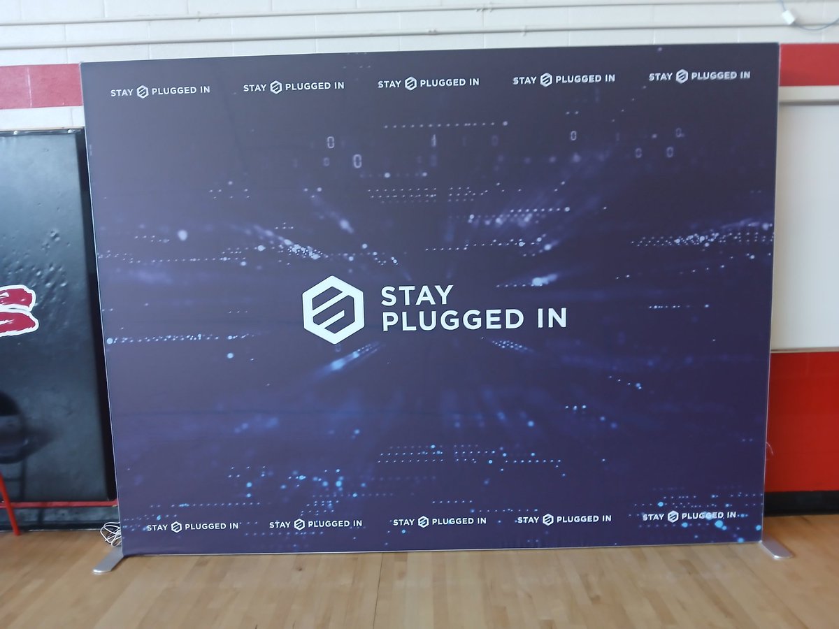 STEAM/TRIO sponsor teams up with Stay Plugged In to offer gaming and AI skills to students at Health Sciences Academy at Monroe Middle <a href="/AGHoulihan/">Andrew G. Houlihan</a> <a href="/drjayjones/">Jay Jones</a> <a href="/HSAMonroeMiddle/">HSA at Monroe Middle School</a>