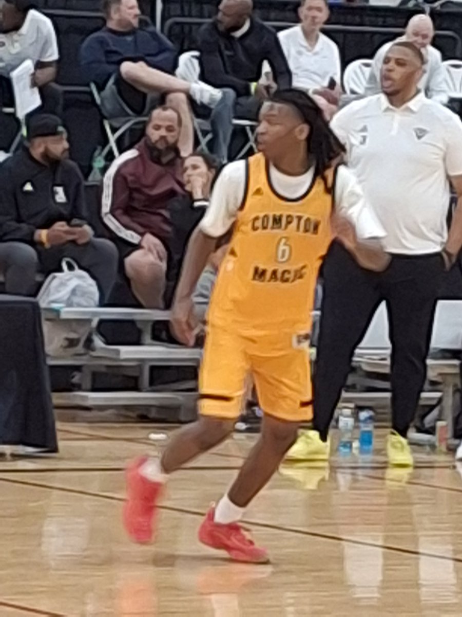 chick gillespie (@chickg3) on Twitter photo Friday night Unsung guys at Adidas <a href="/3SSBCircuit/">3Stripes Select Basketball</a> - For 17u Power 5 (WI)- 6'5" '26 Matthew Kloskey #23 (Wauwatosa West HS), for 16u Compton Magic (CA)- 6'8" '27 Nick Welch #15 (Rolling Hills Prep) & 6'2" '27 Sloane Harris #6 (Etiwanda HS). Friday night Unsung guys at Adidas <a href="/3SSBCircuit/">3Stripes Select Basketball</a> - For 17u Power 5 (WI)- 6'5" '26 Matthew Kloskey #23 (Wauwatosa West HS), for 16u Compton Magic (CA)- 6'8" '27 Nick Welch #15 (Rolling Hills Prep) & 6'2" '27 Sloane Harris #6 (Etiwanda HS).