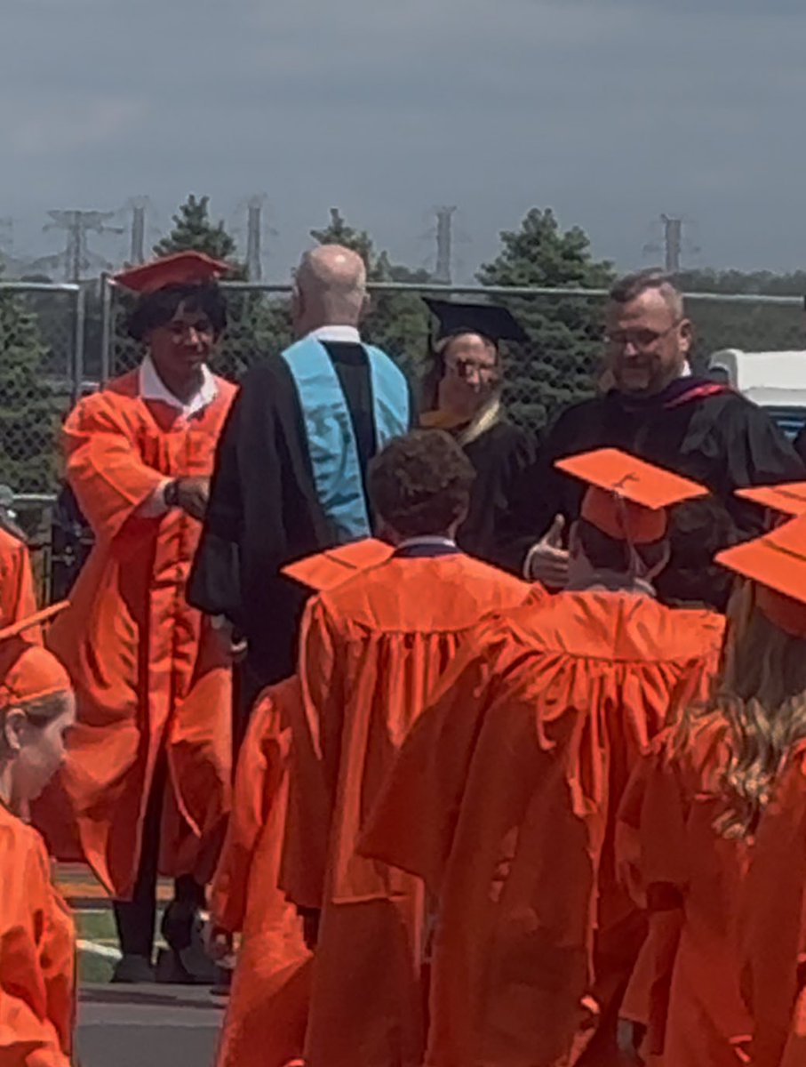 BenazuraC's tweet photo. Congratulations to Class of 2025! So proud of our Dre and all of his accomplishments thus far! Super excited about his future at Quincy University! Quincy is gaining a great young man and student-athlete! Best is yet to come 🫶🏼 #ontothenextchapter… https://t.co/r6HZ7cuk4Z