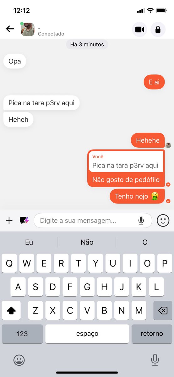 Cara a quantidade de pedófilos nas redes sociais e apps sociais ( Grindr, Hornet ) me assustam. Só essa semana na madruga veio muitos me adordar, isso por meu perfil tem as palavras GOONER e BATOR. 

Esses malditos est