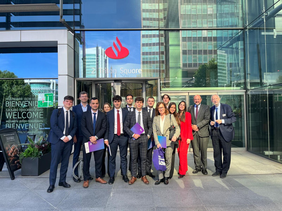 Una experiencia académica y profesional en Londres.
Nuestros estudiantes del Máster en Mercados Financieros y Banca de Inversión han vivido una estancia formativa en Londres que ha combinado aprendizaje práctico, visitas a instituciones y valiosas oportunidades de networking.