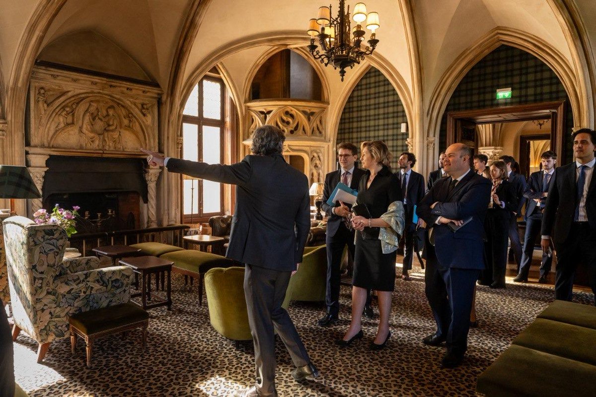 n_delattre's tweet photo. 📍 Pour la 1ʳᵉ fois, la 8e édition de #ChooseFrance consacre une session au tourisme patrimonial, levier d’attractivité économique.

🏛️ Inauguration à l’Abbaye des Vaux-de-Cernay, joyau réhabilité en hôtel 5⭐, symbole du potentiel de la mise en tourisme du patrimoine français https://t.co/eLa6s4C9ep