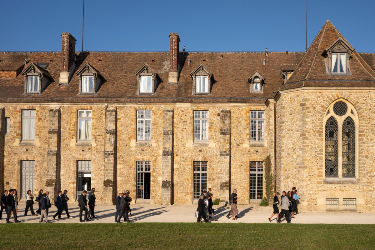 n_delattre's tweet photo. 📍 Pour la 1ʳᵉ fois, la 8e édition de #ChooseFrance consacre une session au tourisme patrimonial, levier d’attractivité économique.

🏛️ Inauguration à l’Abbaye des Vaux-de-Cernay, joyau réhabilité en hôtel 5⭐, symbole du potentiel de la mise en tourisme du patrimoine français https://t.co/eLa6s4C9ep
