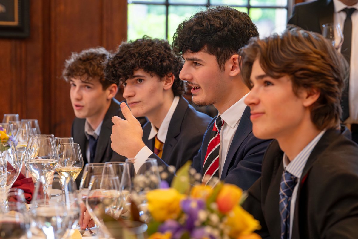 UCS Hampstead tweet media