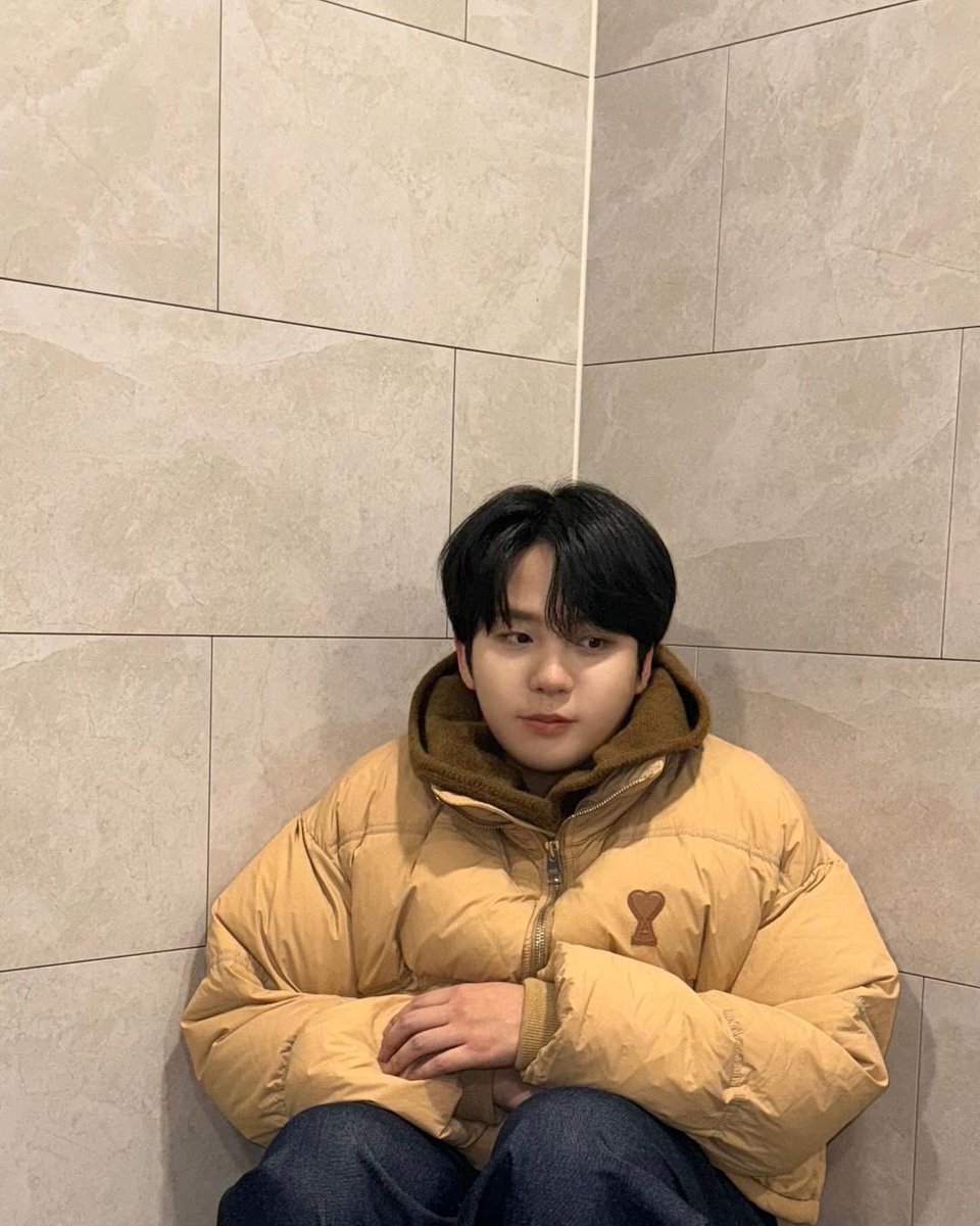 cjhribo's tweet photo. jongho and his winnie the pooh laugh

— a soul crushing thread https://t.co/3YgjNoJYBS