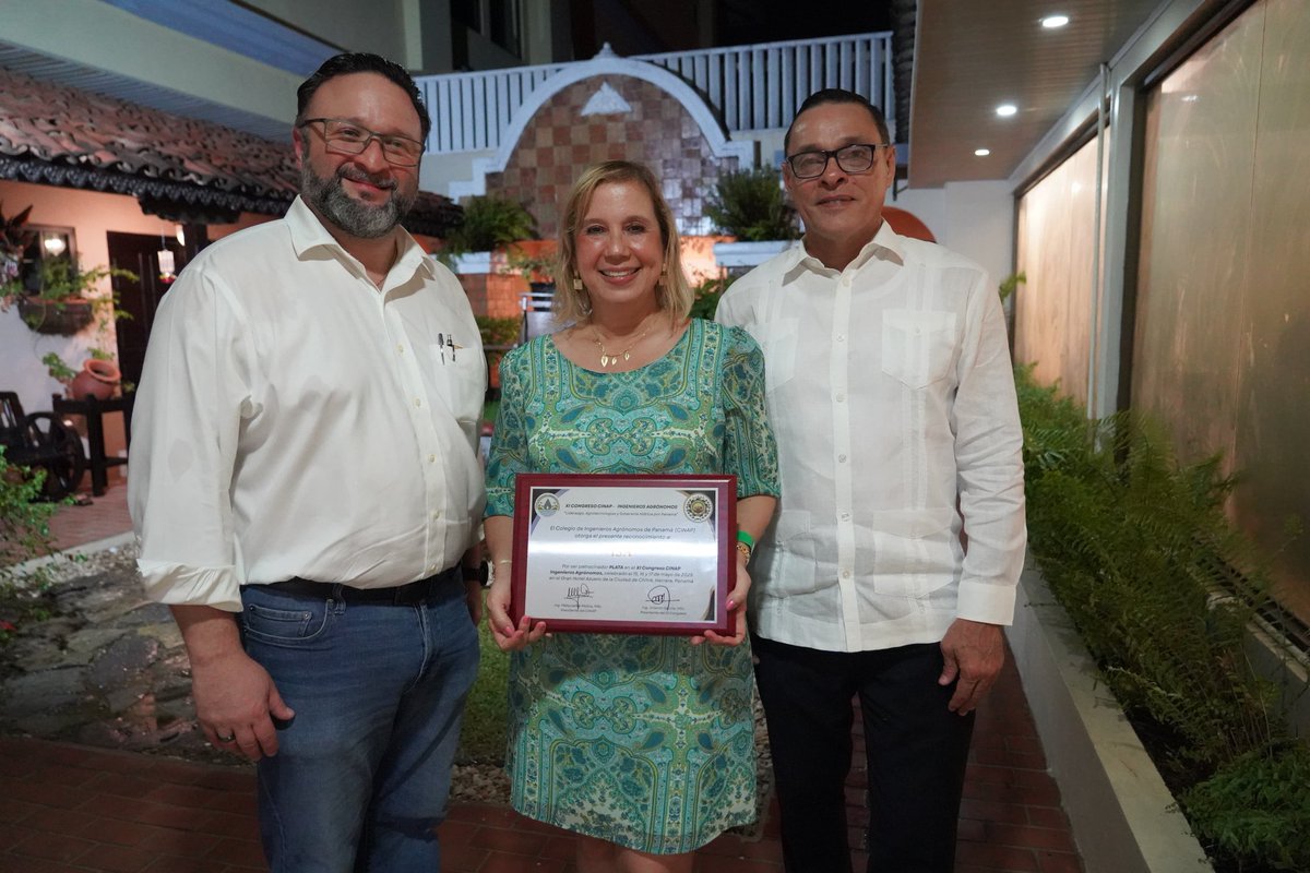ISA Panamá (@isa_pma) on Twitter photo El ISA participa en el XI Congreso de Ingenieros Agrónomos de Panamá 🇵🇦
En Herrera, promoviendo el intercambio de conocimientos, tecnología y experiencia en el agro 🌱🤝.
Presentes: Subgerente del ISA, Nilka de Arellano, y Viceministro del MIDA, <a href="/Fameglio/">Francisco Ameglio.·.</a> El ISA participa en el XI Congreso de Ingenieros Agrónomos de Panamá 🇵🇦
En Herrera, promoviendo el intercambio de conocimientos, tecnología y experiencia en el agro 🌱🤝.
Presentes: Subgerente del ISA, Nilka de Arellano, y Viceministro del MIDA, <a href="/Fameglio/">Francisco Ameglio.·.</a>