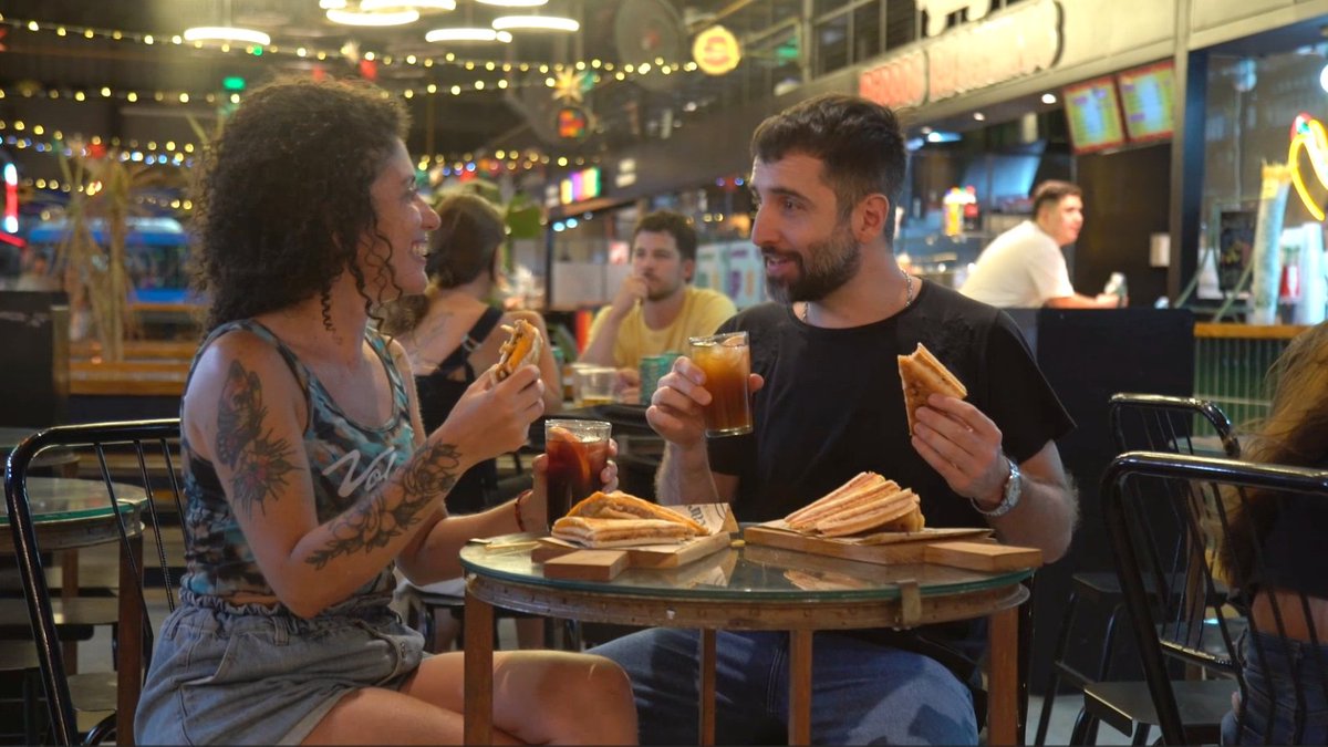 🥂🍸 Se viene la Fiesta del Vermut Rosarino 🥂🍸 Este domingo sumate a las charlas y degustaciones, además disfrutá de gastronomía local y mucho más para celebrar la tradición vermutera 😍

📅 Domingo 25/05, 13 a 19 h
📍 En <a href="/CEC_Rosario/">CEC Rosario</a> 
🎟️ Entradas en passline.com