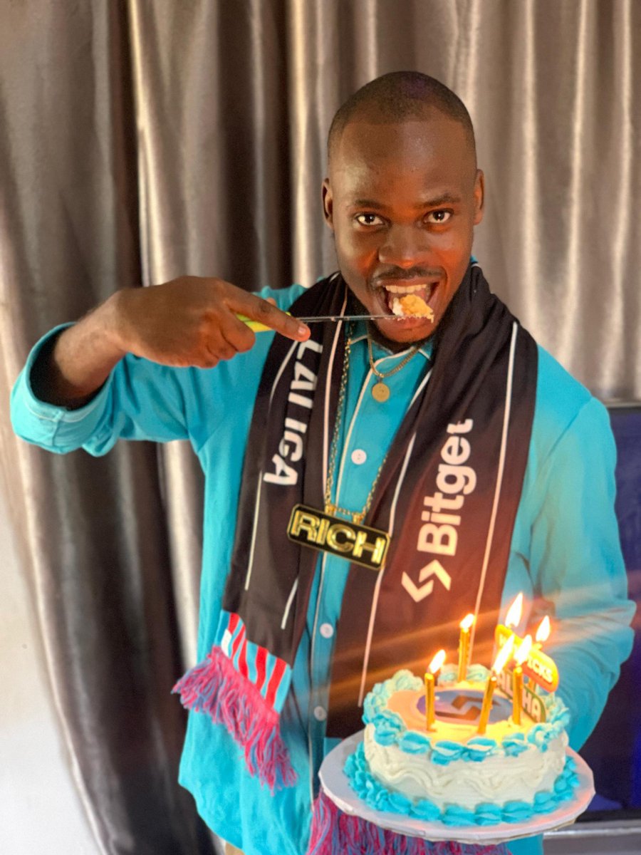 IamWisePrince's tweet image. As we step into year 8, this cake I baked myself is a tribute to our journey of grit, community, and pushing Web3 forward. 🍰💪 

Here’s to more wins and a nod to $BGB for riding with us! 

Special Thanks to @DownceC and @maggiexxguan 🙏

#BitgetWallet7 #Crypto4Everyone