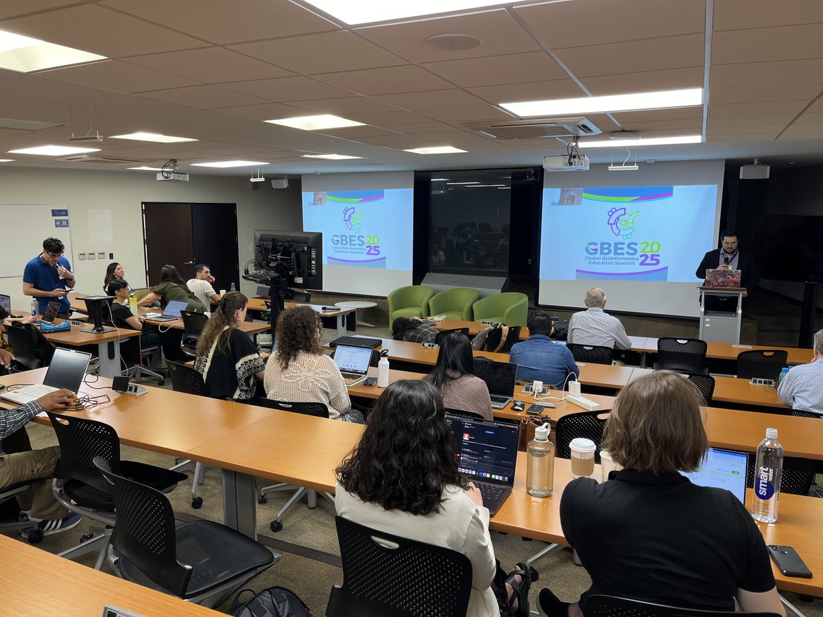 🚀 The Global Bioinformatics Education Summit has officially started in Mexico City! 🇲🇽
We're thrilled to kick off the event at Tecnológico de Monterrey in Mexico City with a session focused on GOBLET  🧬💻
#GBES2025 #GOBLET #BioinformaticsTraining #CapacityBuilding #MexicoCity