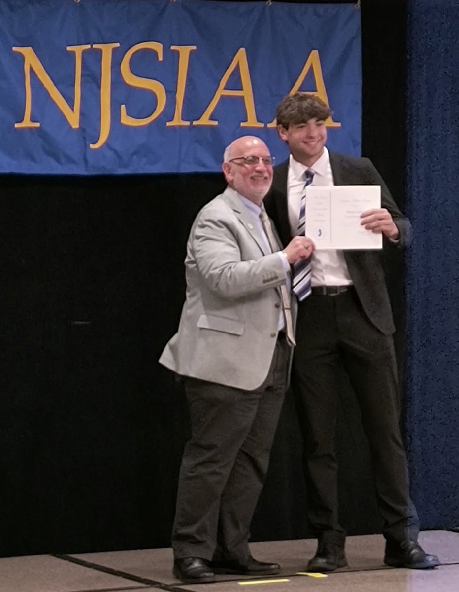 Congratulations to Peter Calvi for being Butler High School’s 2025 NJSIAA Scholar Athlete recipient! Peter represents hard work and excellence both in the classroom and on the field. Great job Peter 💪