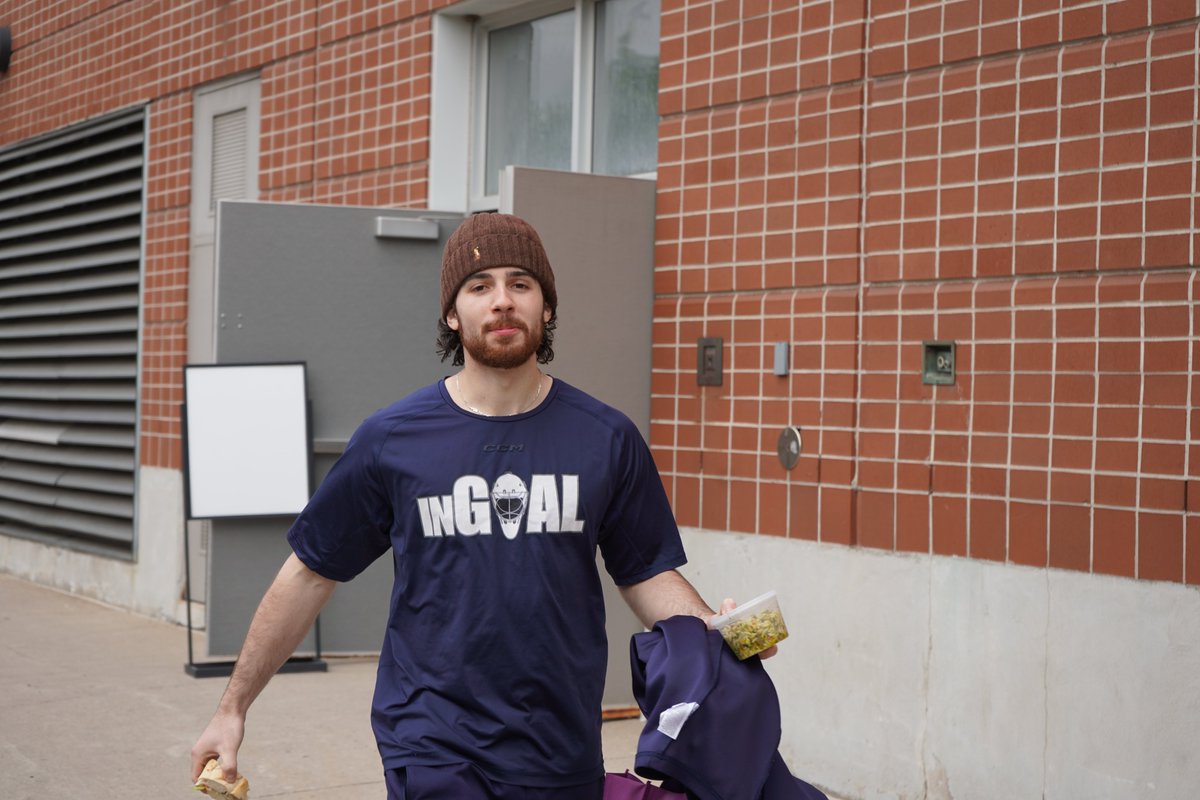 AmerksHockey's tweet photo. Hitting the road to Laval with all the essentials, snacks, luggage and of course the pillow

#LetsDoThis https://t.co/AbGy33QDBT