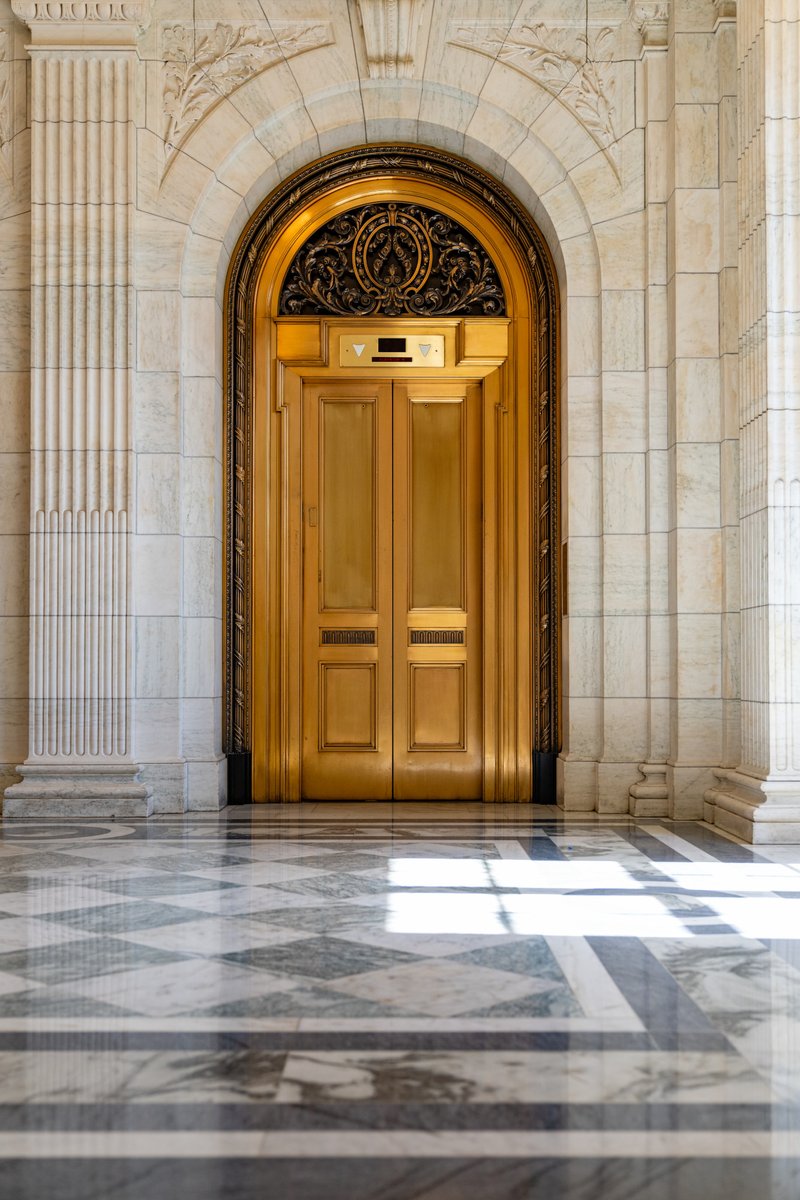 The first #USCapitol elevator was installed in 1873. 🛗

Today, the Architect of the Capitol's elevator mechanics maintain more than 330 across the campus. #NationalElevatorMechanicsDay
